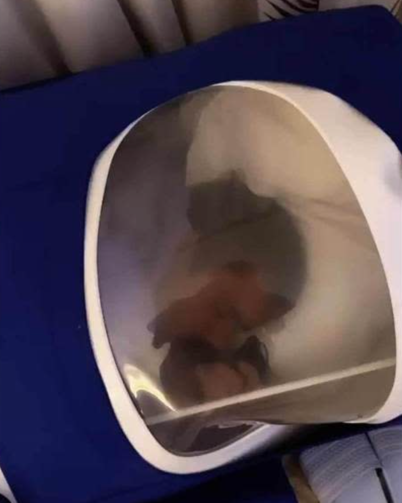 Justin Bieber sleeping in hbot chamber